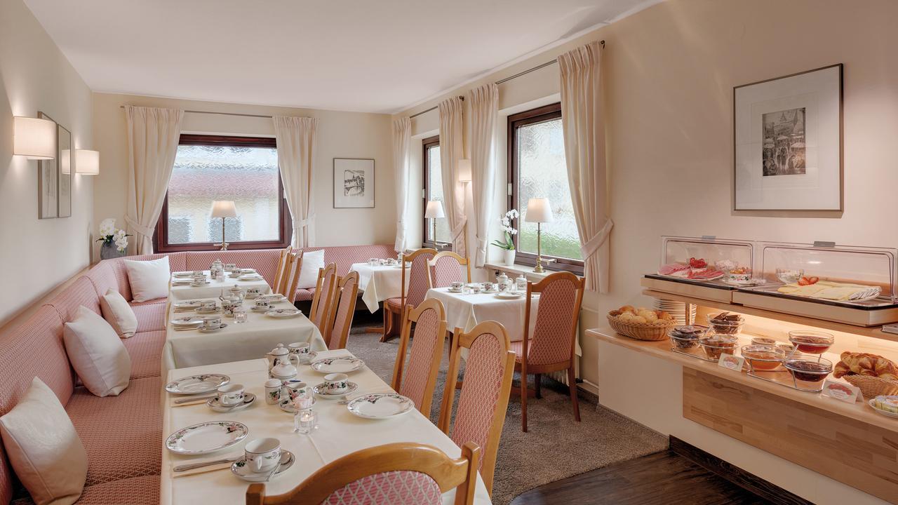 Hotel Am Kupferhammer توبنجن المظهر الخارجي الصورة